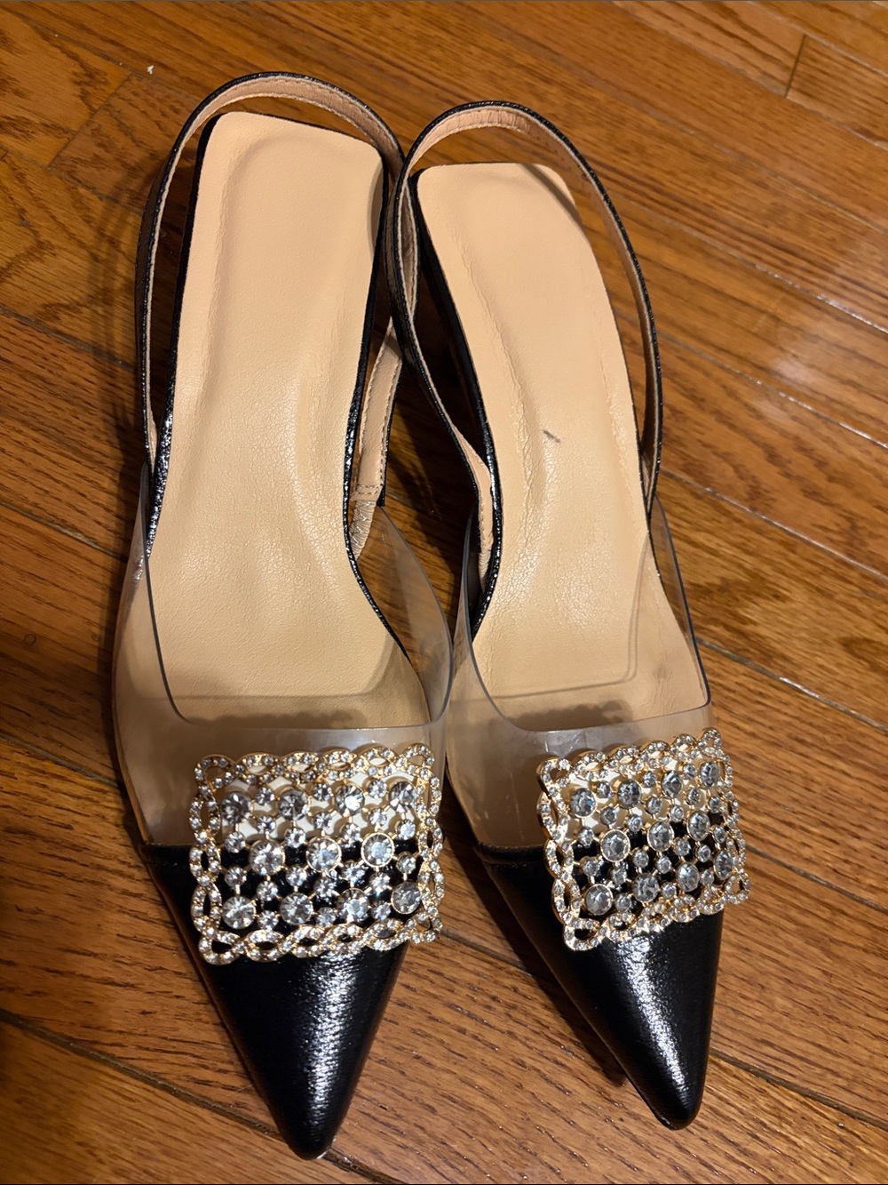Kitten heels